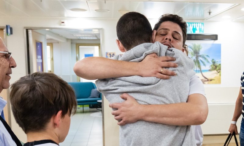 שורדי השבי חושפים את הזוועה: "לא ידענו אם נקום בבוקר"