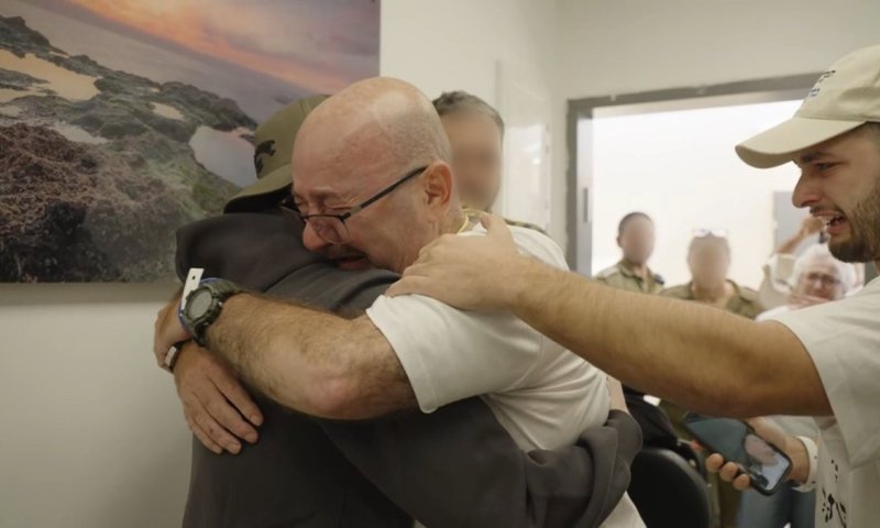 "בר שלי בידיים של בורא עולם" - המחבל ענה לה: "כל הכבוד גברת"