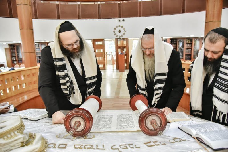 לוי נזארוב