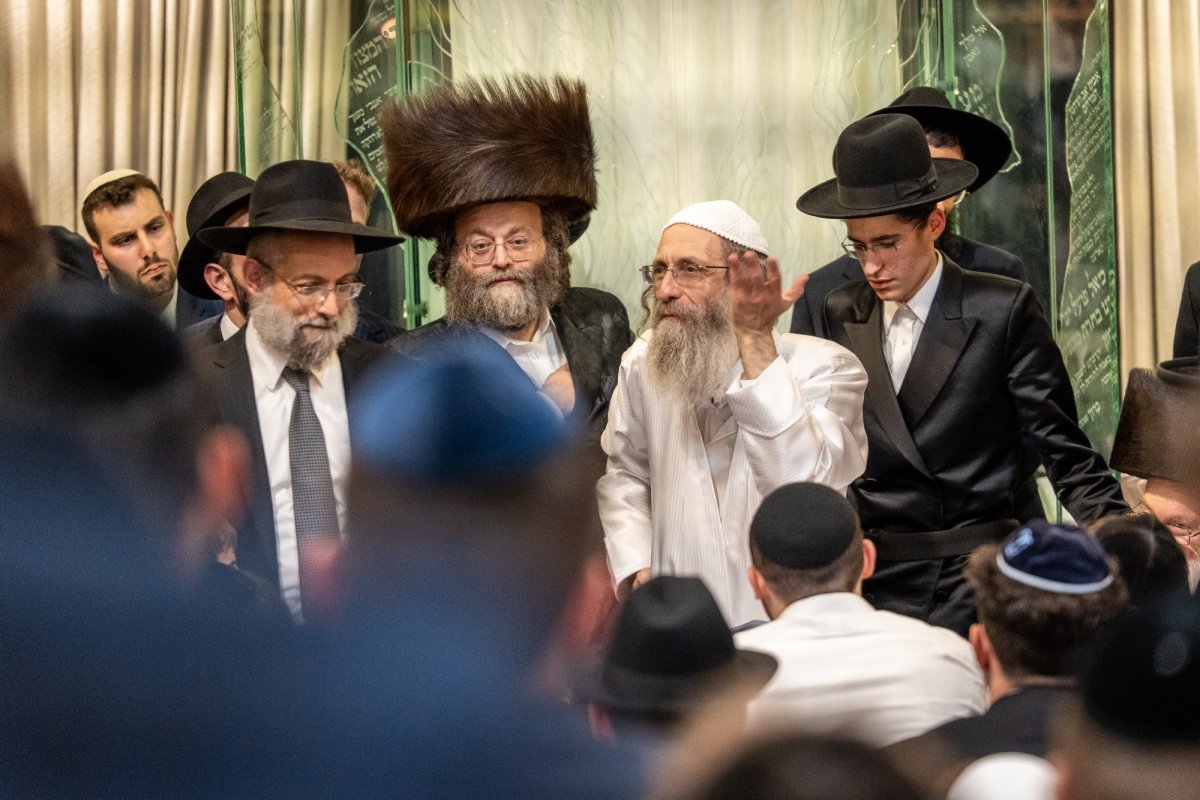 באדיבות המצלם