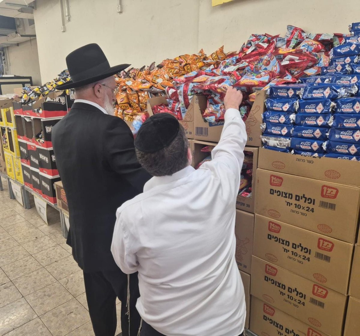 באדיבות המצלם