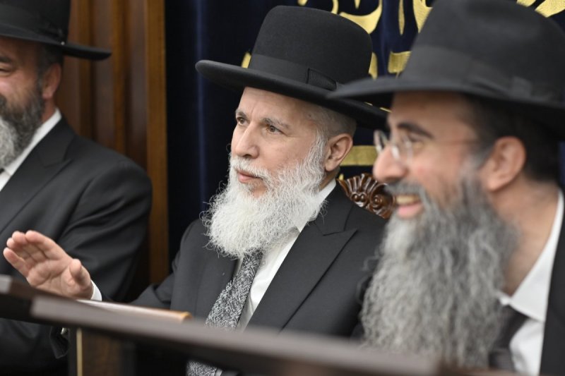 רן אילוז