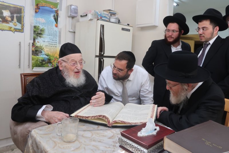 שוקי לרר