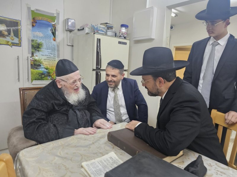שוקי לרר