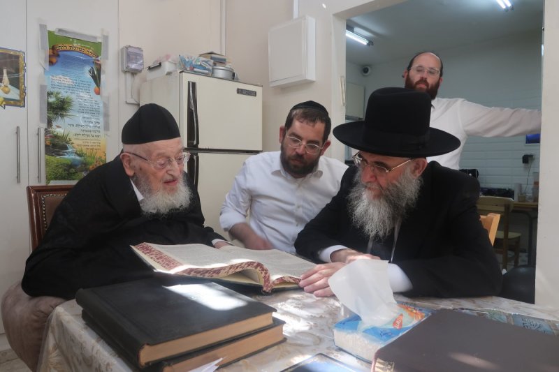 שוקי לרר