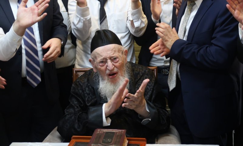 גלריית סיכום: ימי חג הסוכות בצלו של רבינו ראש הישיבה הגרמ"צ ברגמן
