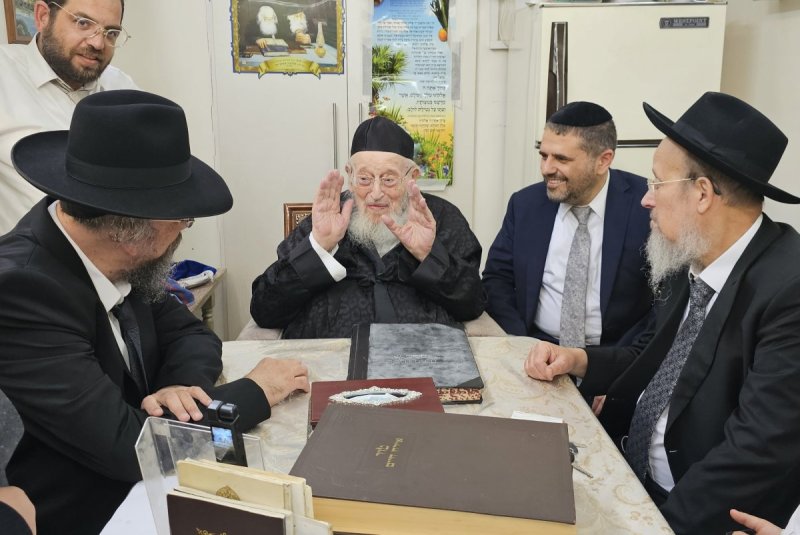 שוקי לרר
