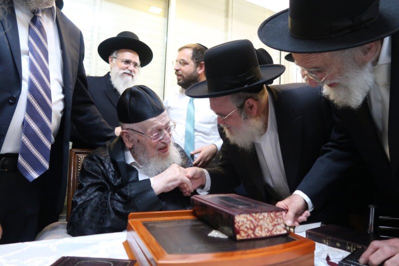 שוקי לרר