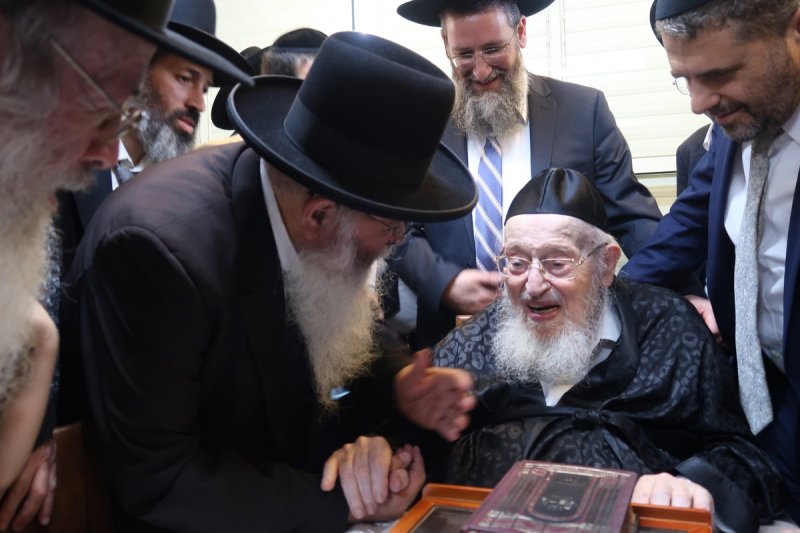 שוקי לרר