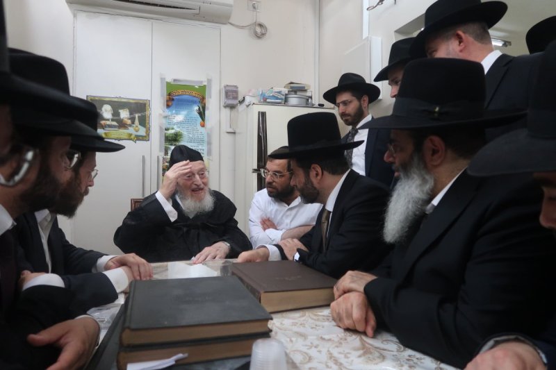 שוקי לרר