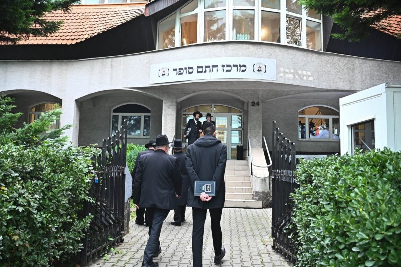 שוקי לרר