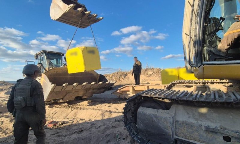 תיעוד: כוחות צה"ל מסמנים את הקו הצהוב ברצועת עזה