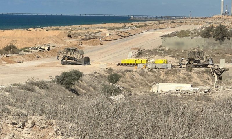צה"ל תקף מספר מחבלים שחצו את הקו הצהוב