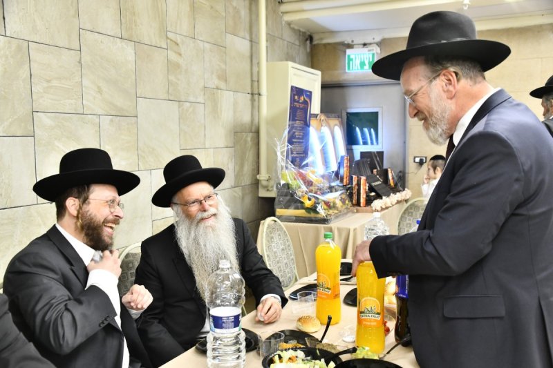 שוקי לרר