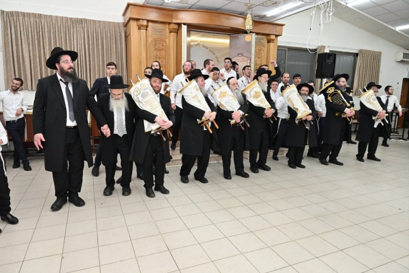 שוקי לרר