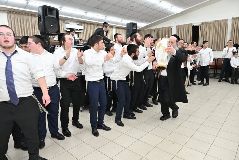 שוקי לרר