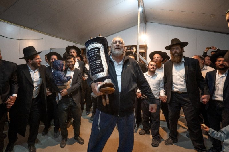 דובי שמרוט