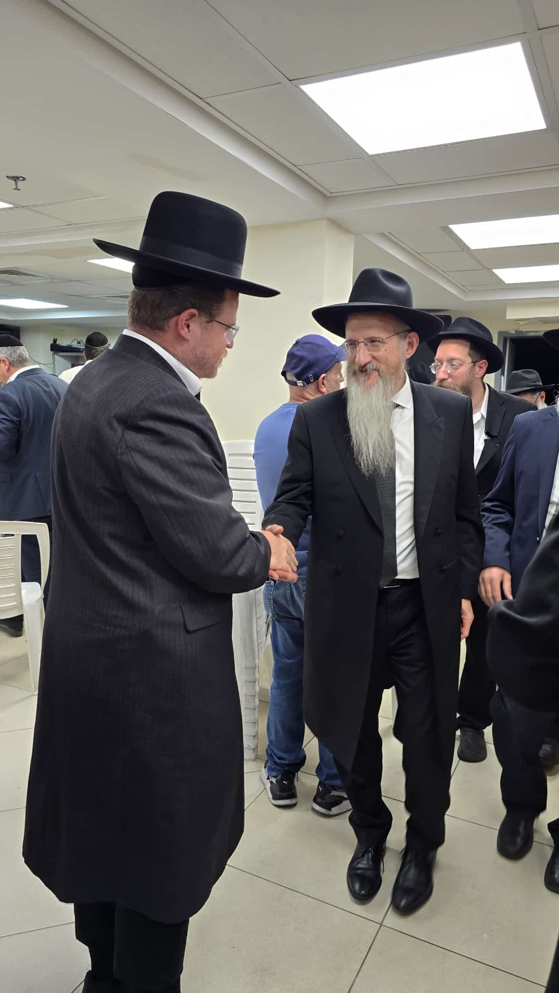 באדיבות המצלם