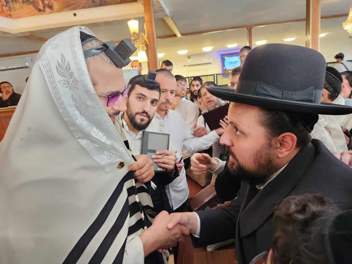 באדיבות המצלם