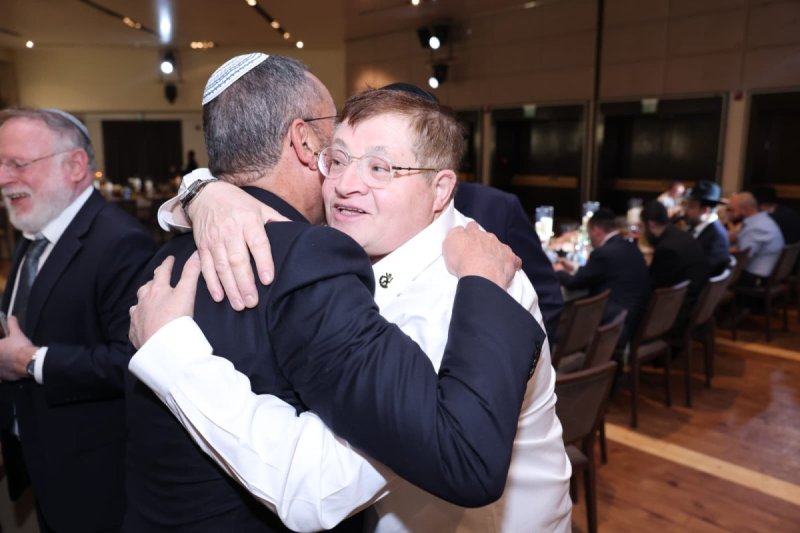 יעקב נחומי