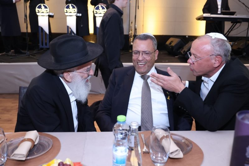 יעקב נחומי