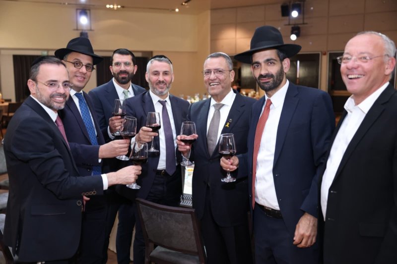 יעקב נחומי
