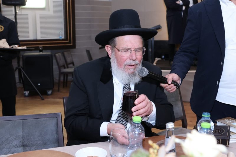 יעקב נחומי