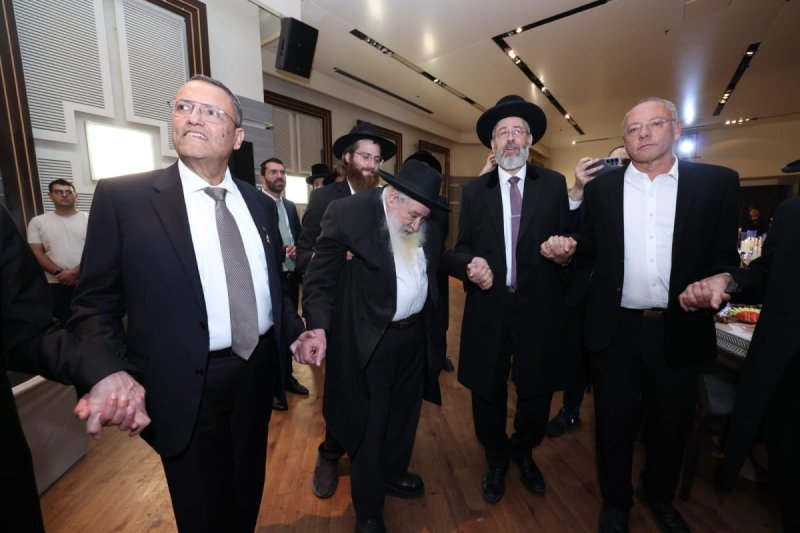 יעקב נחומי