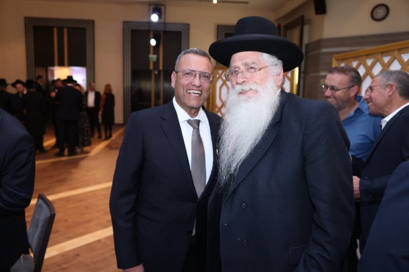 יעקב נחומי