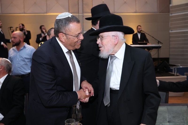 יעקב נחומי