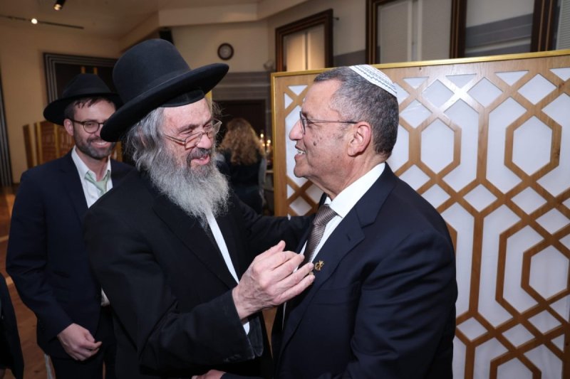 יעקב נחומי