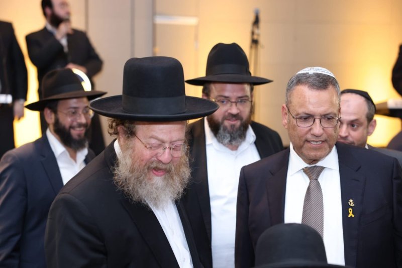 יעקב נחומי