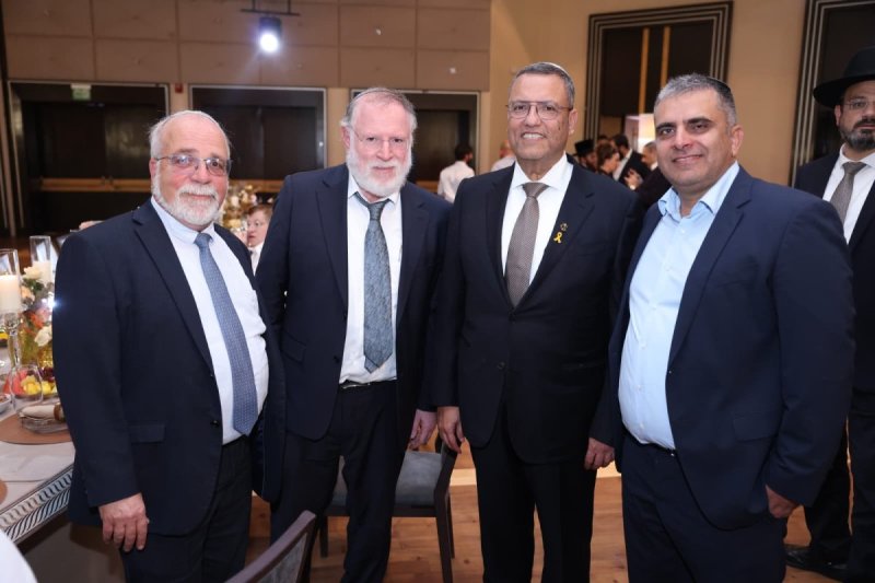 יעקב נחומי