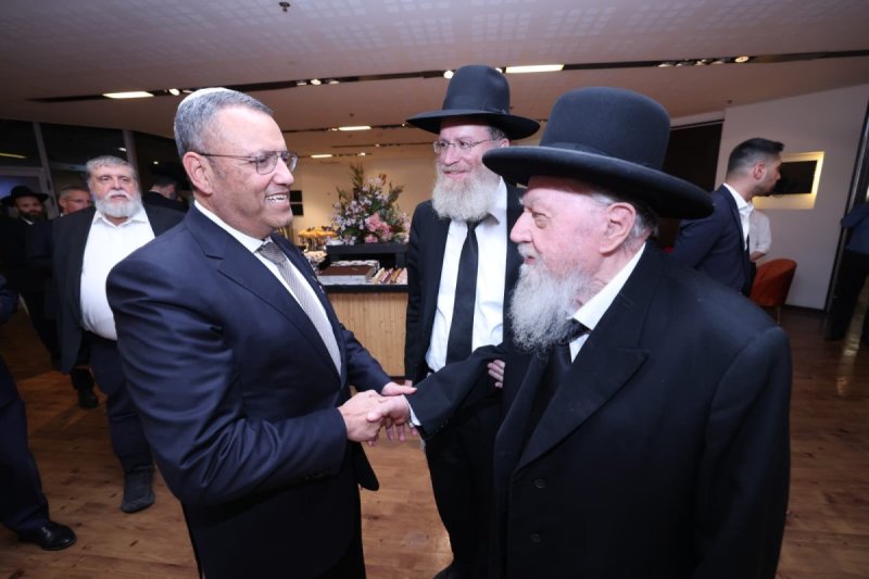 יעקב נחומי