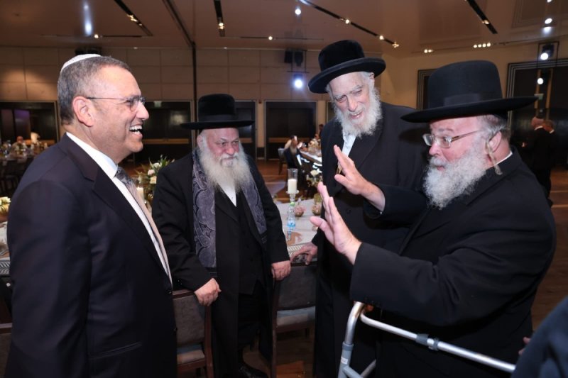 יעקב נחומי