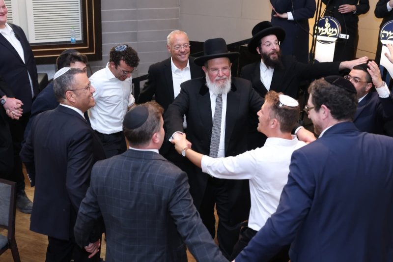 יעקב נחומי