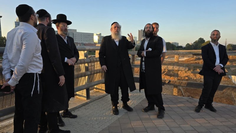 יח"צ
