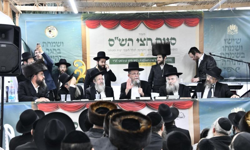 כבוד התורה ברשב"ם: מעמד סיום חצי הש"ס בפעם הרביעית בדרכו של ר' חיים