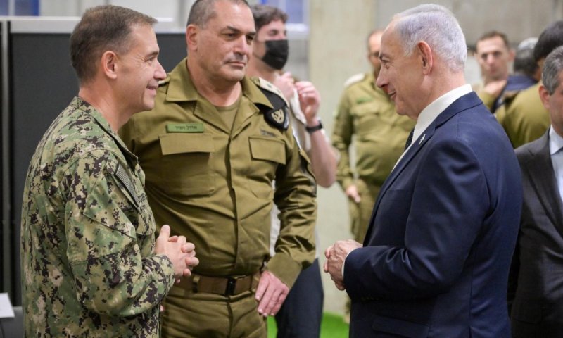 נתניהו במפקדה האמריקנית בישראל: עזה תפורז - בכל מחיר