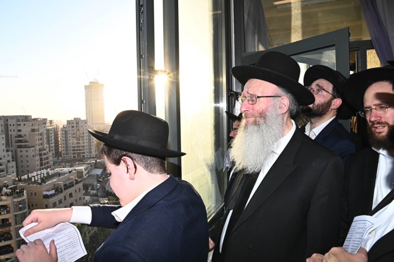 שוקי לרר