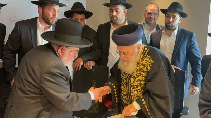 שוקי לרר