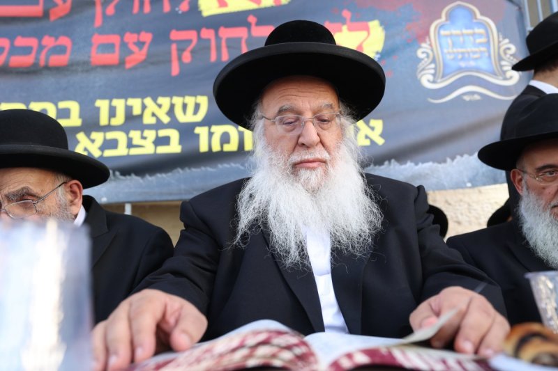 דוד ארזני