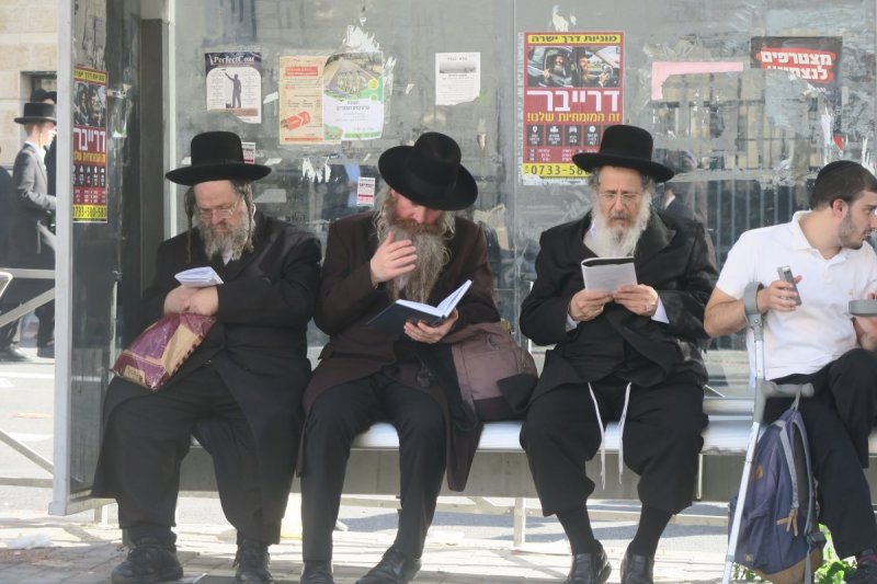 מ. אדלר