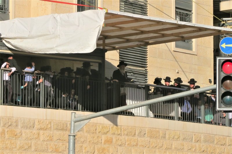 מ. אדלר