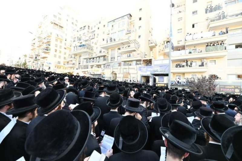 אנשיל בעק