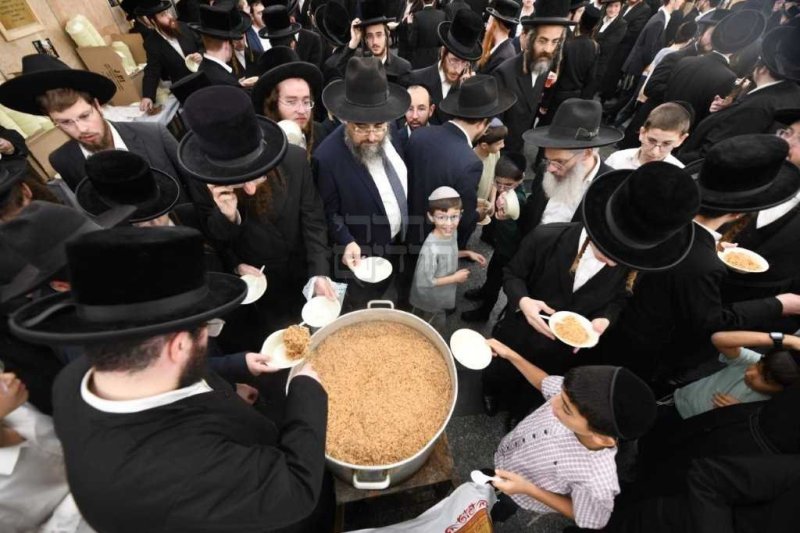 אנשיל בעק