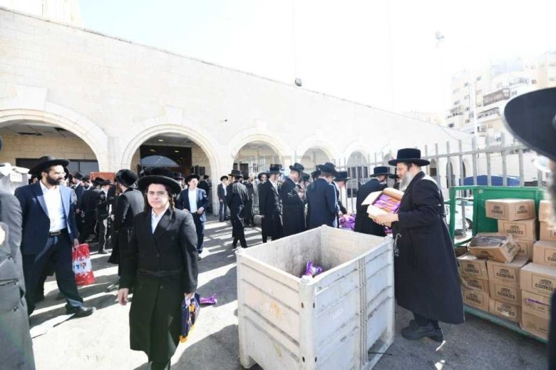 אנשיל בעק