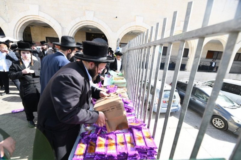 אנשיל בעק