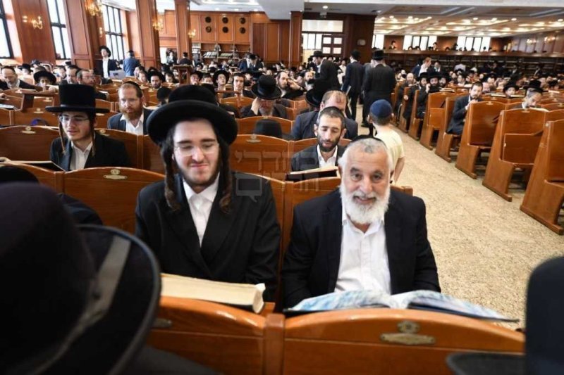 אנשיל בעק