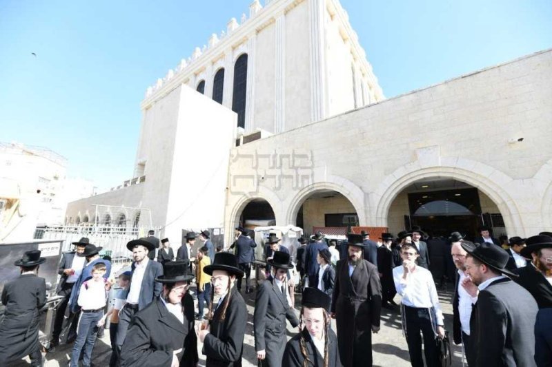 אנשיל בעק